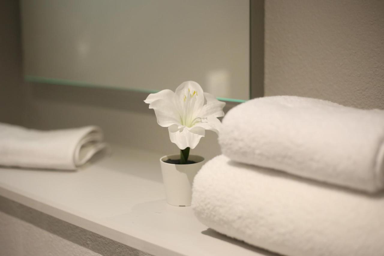 Best Western Hotel Fontaine Argent เบอซองซง ภายนอก รูปภาพ