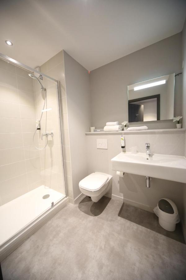 Best Western Hotel Fontaine Argent เบอซองซง ภายนอก รูปภาพ